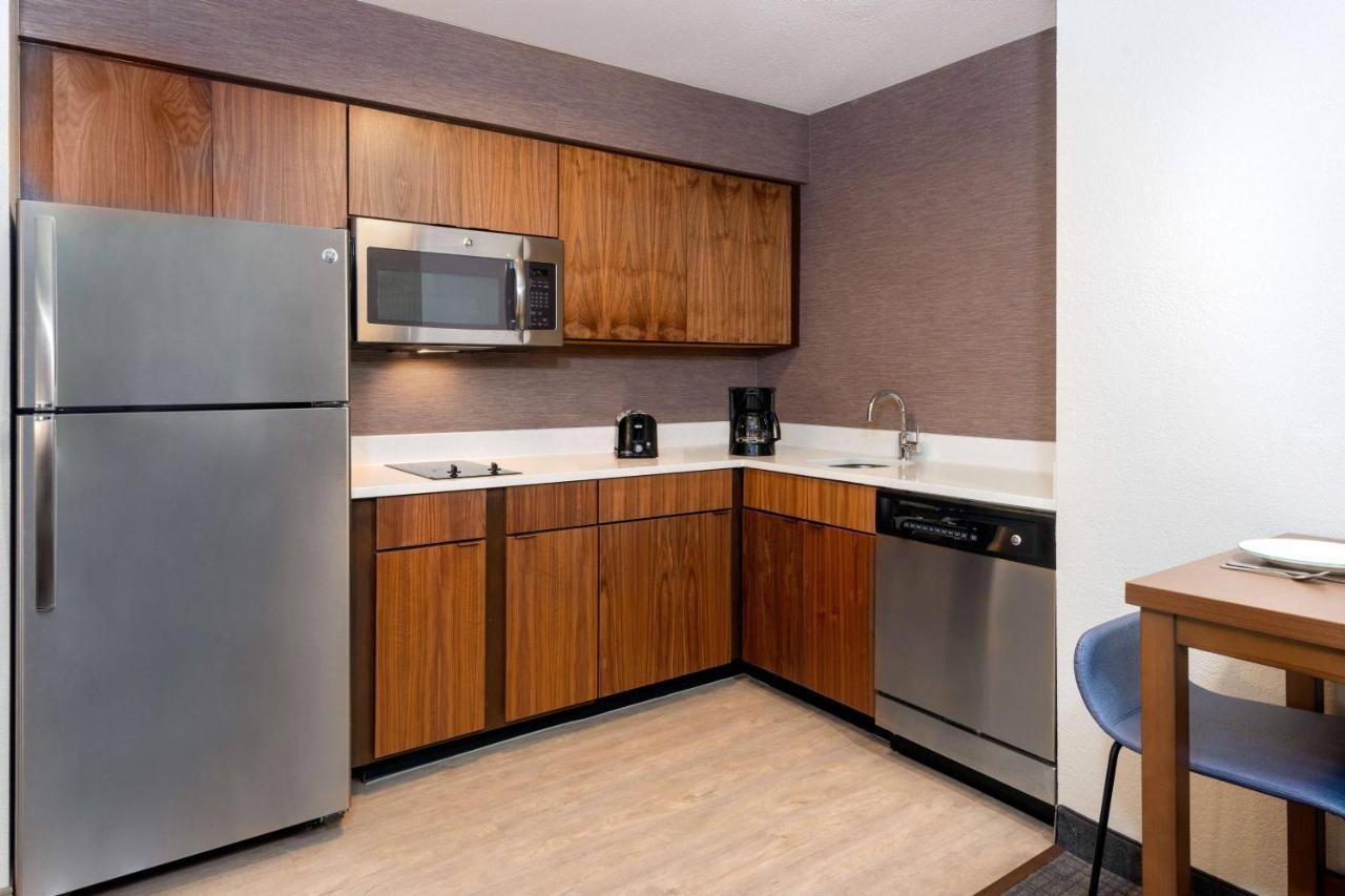 Residence Inn By Marriott Boston Brockton/Easton Экстерьер фото