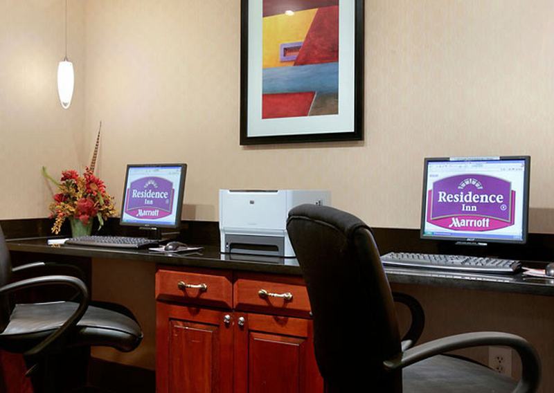 Residence Inn By Marriott Boston Brockton/Easton Экстерьер фото