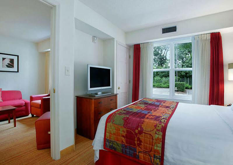 Residence Inn By Marriott Boston Brockton/Easton Экстерьер фото